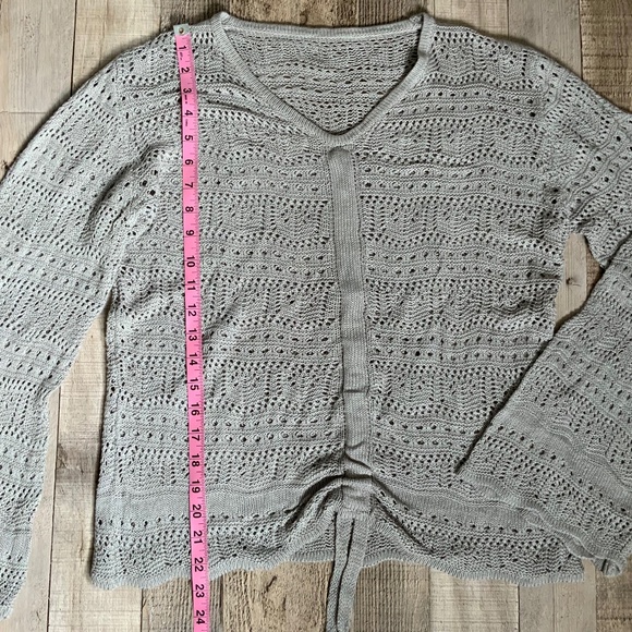 Lightweight Silver Grey Pointelle Knit Drawstring Front V Neck Sweater SZ M - Picture 8 of 10